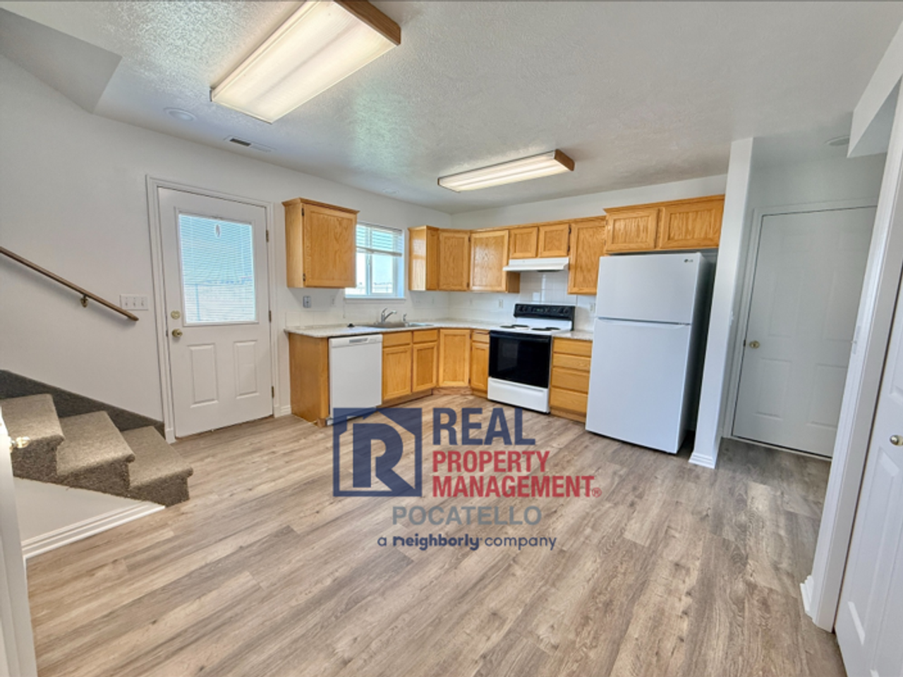 4347 Jordyn St #D - Photo 4 of 16