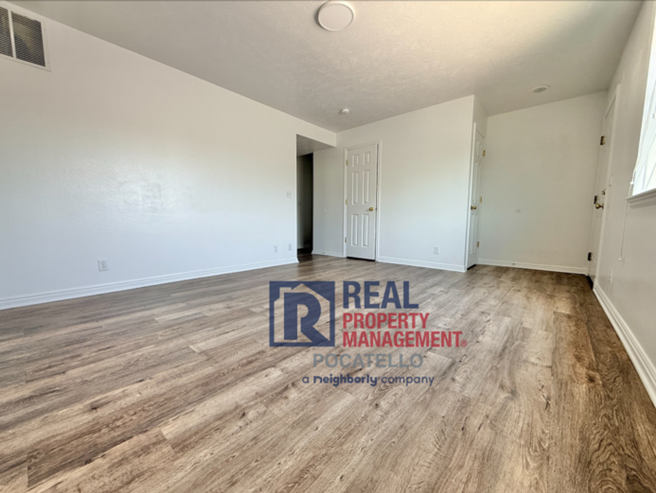 4347 Jordyn St #D - Photo 7 of 16