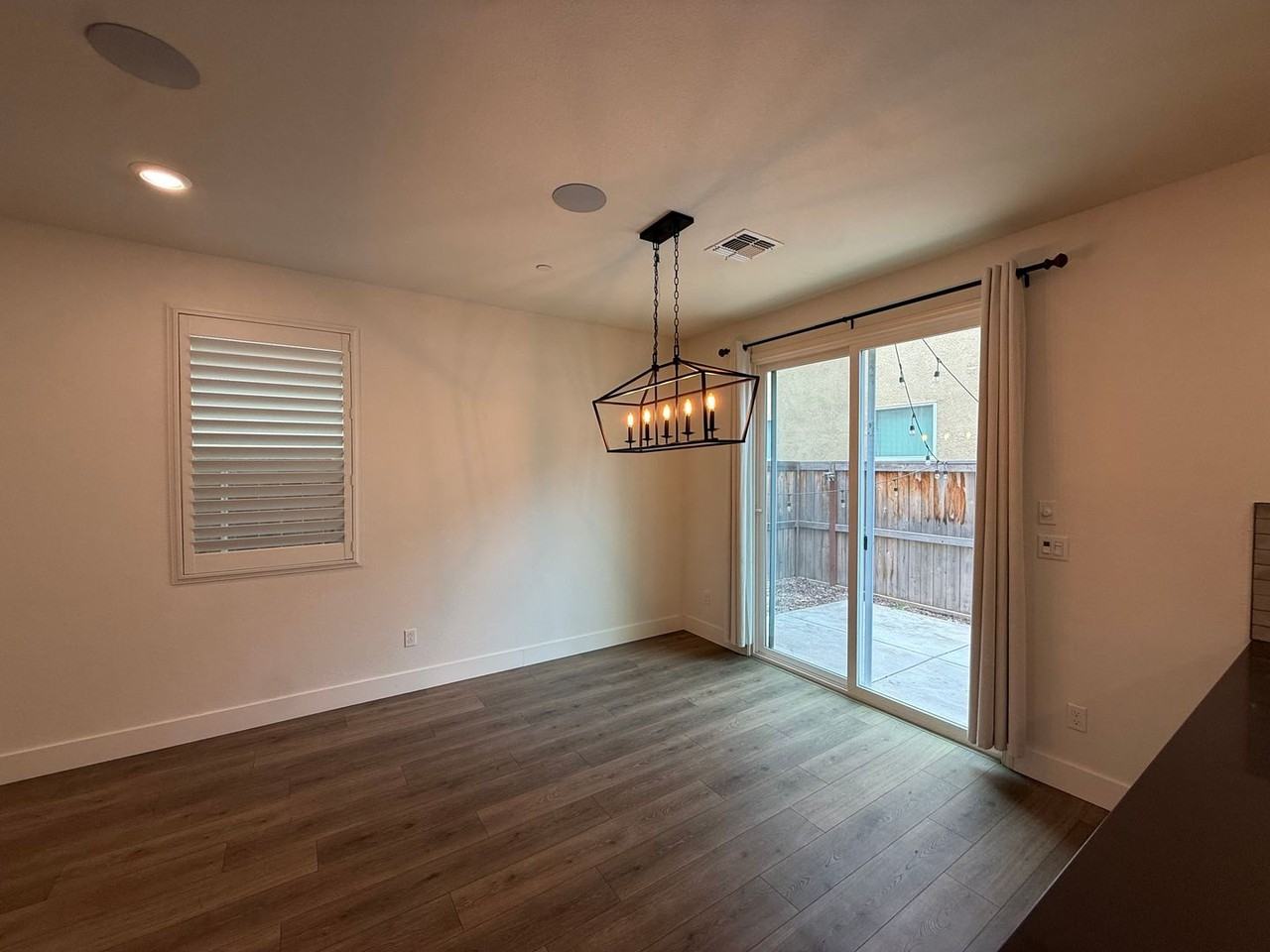9941 Del Surf Ln - Photo 4 of 17