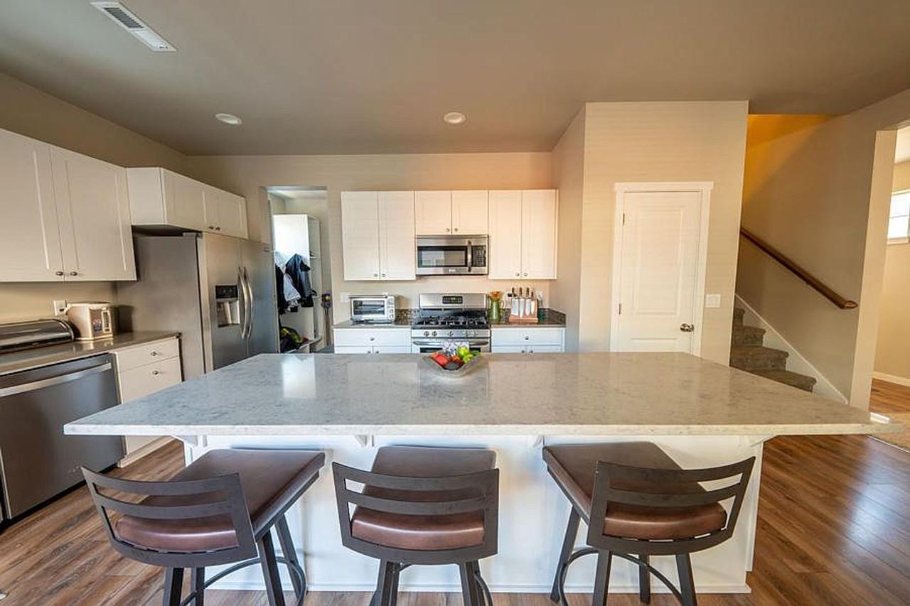 20774 Se Hollis Ln - Photo 2 of 14