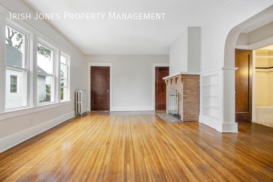 514 Tacoma Ave #2 - Photo 2 of 15
