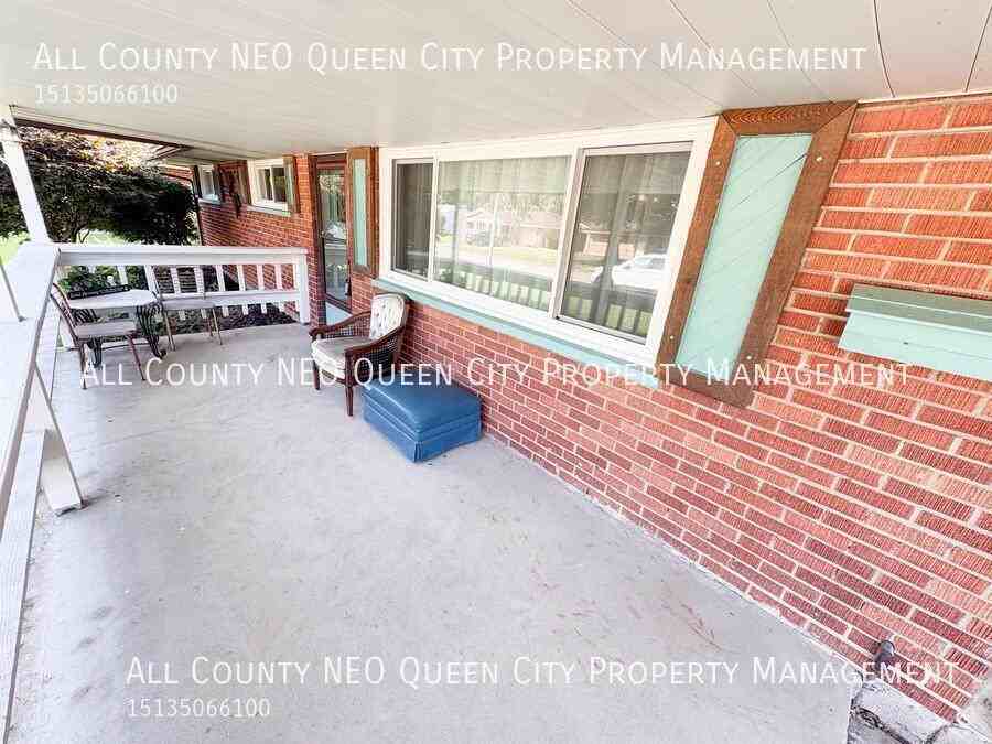 3692 Elmira Dr - Photo 3 of 25
