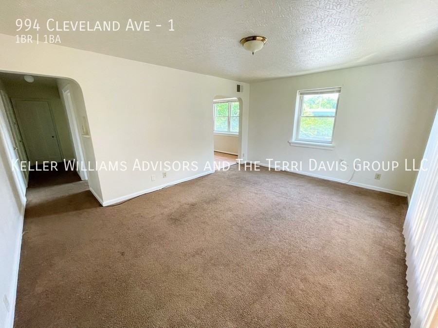 994 Cleveland Ave #1 - Photo 4 of 11