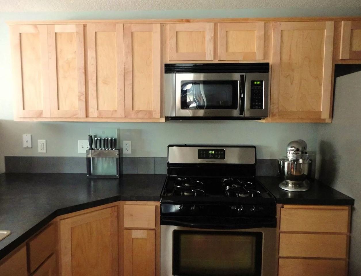 2715 Ne 125th Ct - Photo 4 of 9
