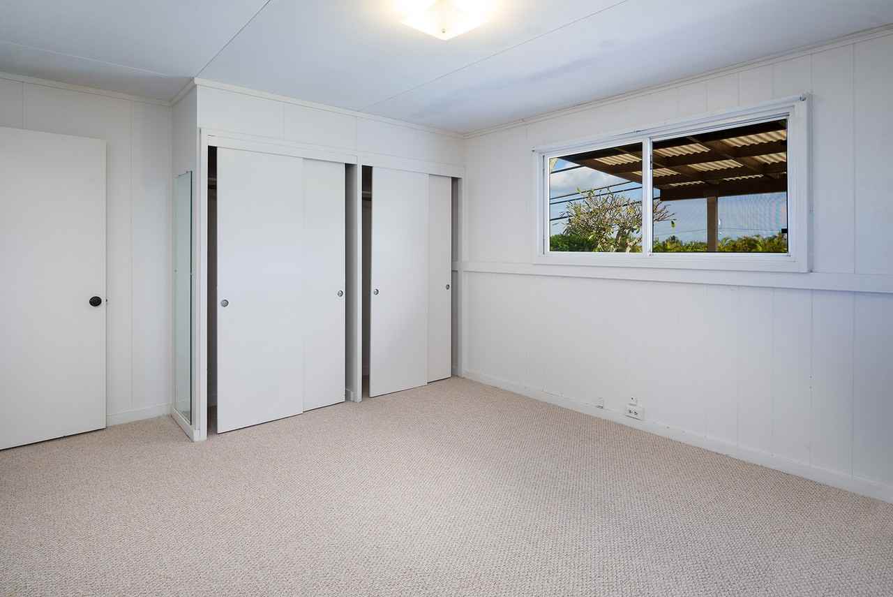557 Ululani St - Photo 5 of 9