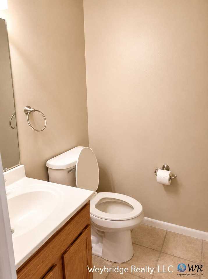 9821 Timbers Dr - Photo 3 of 20