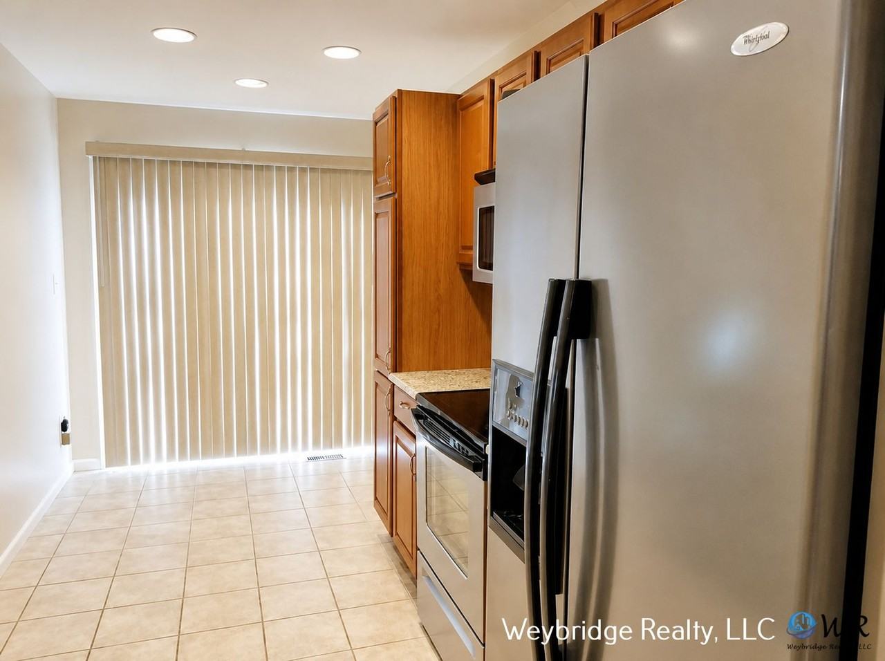 9821 Timbers Dr - Photo 5 of 20