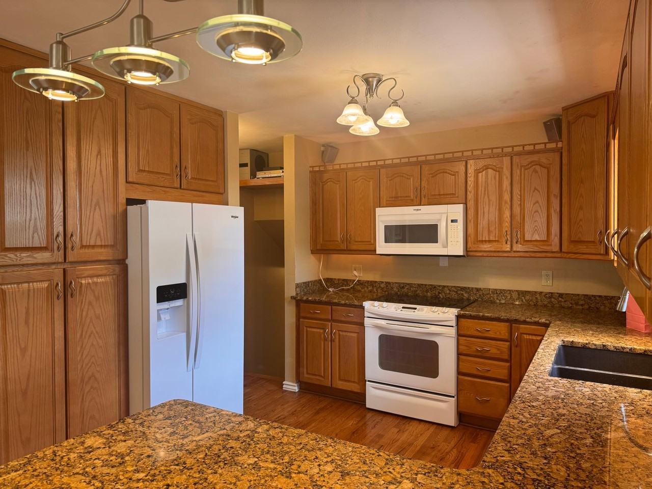3131 W Platte Ave - Photo 7 of 35