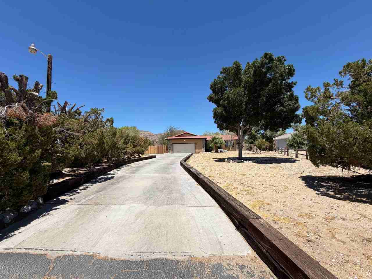 35827 Tumbleweed Cir - Photo 2 of 50