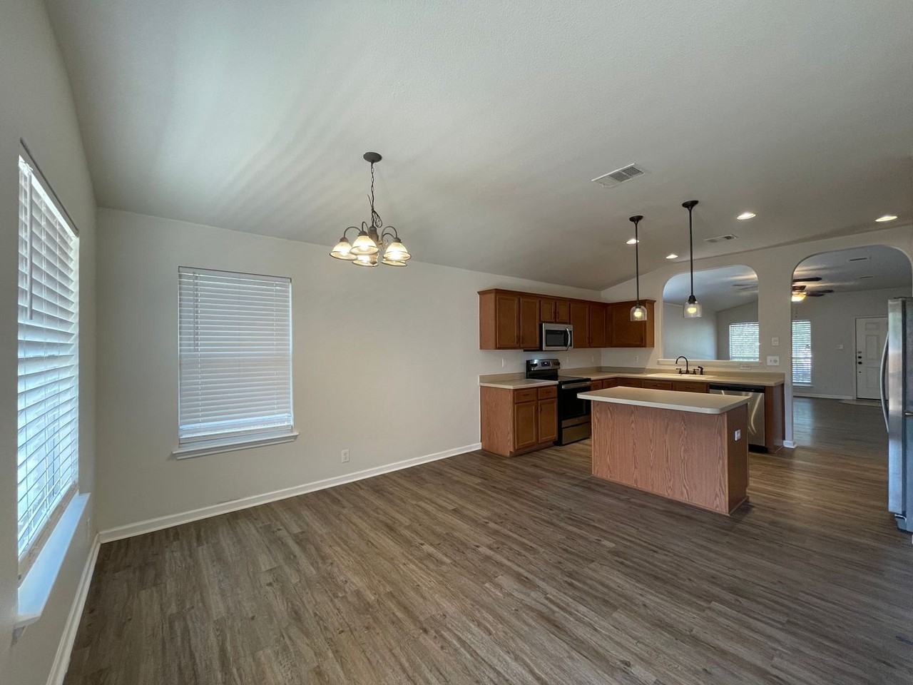 129 Crane Crest Dr - Photo 6 of 17