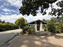 featured image of 2350 Alameda De Las Pulgas