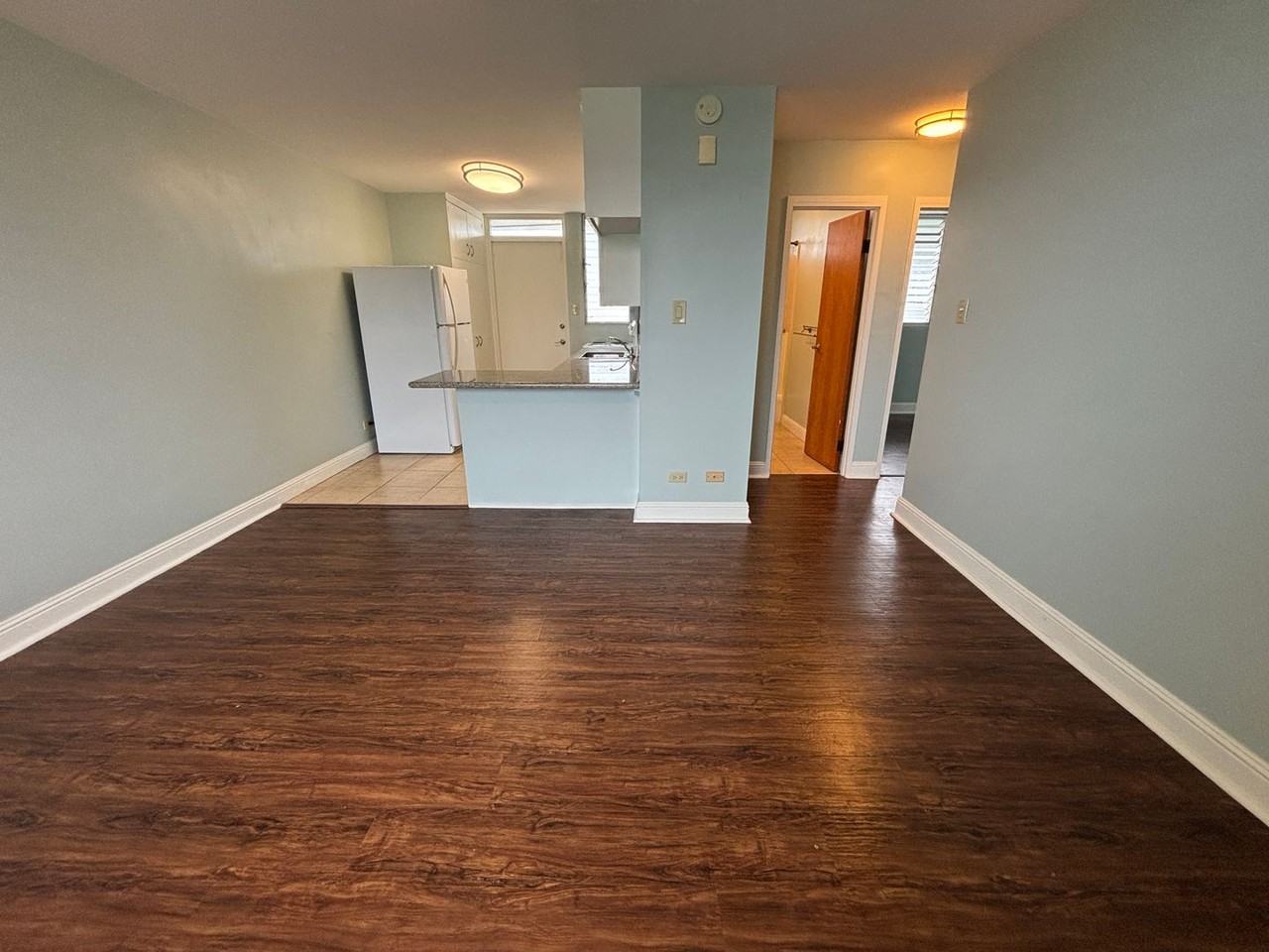 3204 Brokaw St #5 - Photo 3 of 15