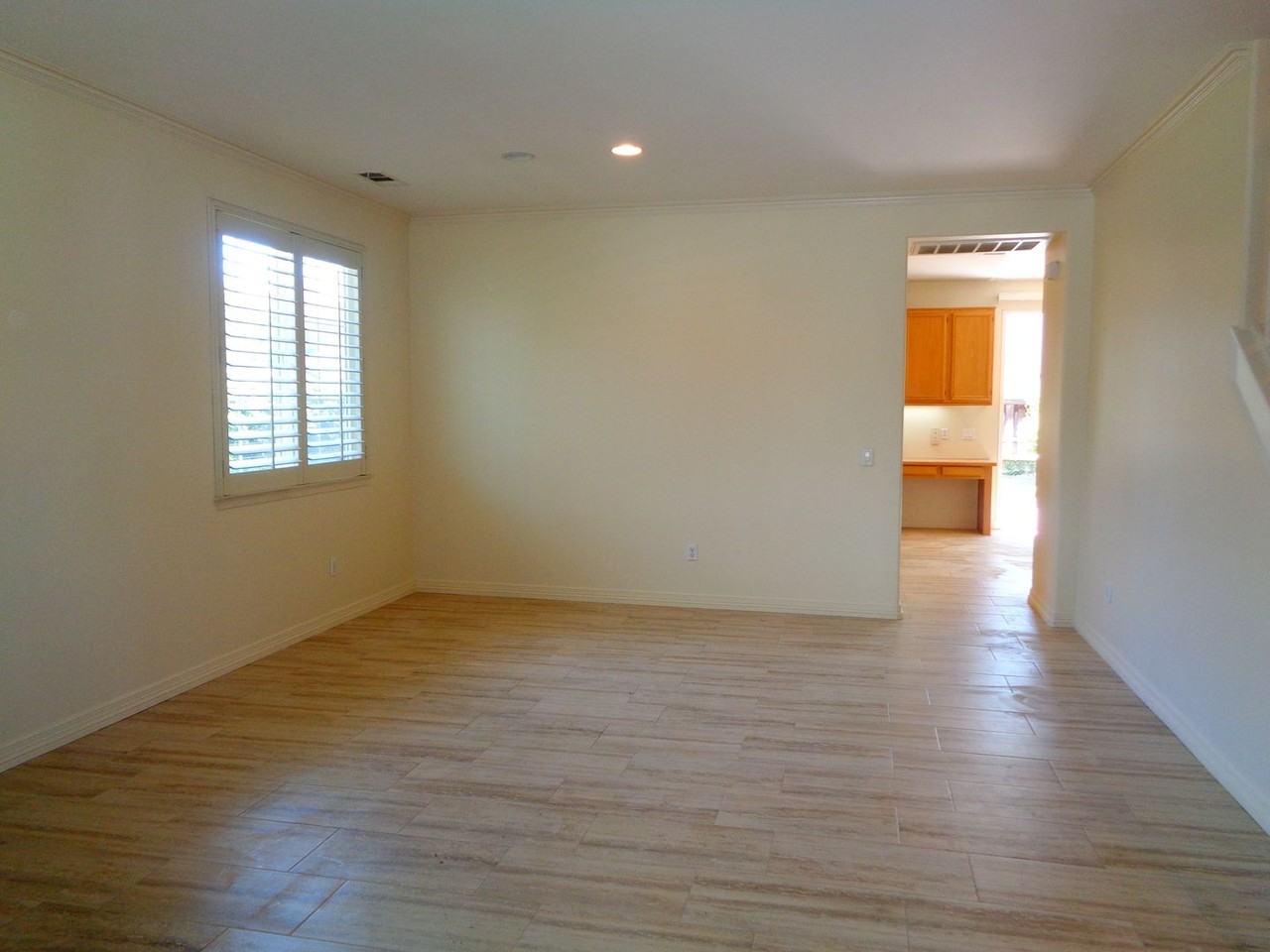 1551 N Poconos Cir - Photo 7 of 27