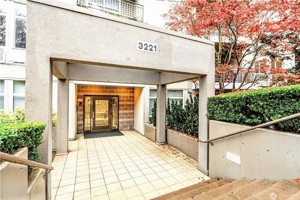 featured image of 3221 Sw Avalon Way #413