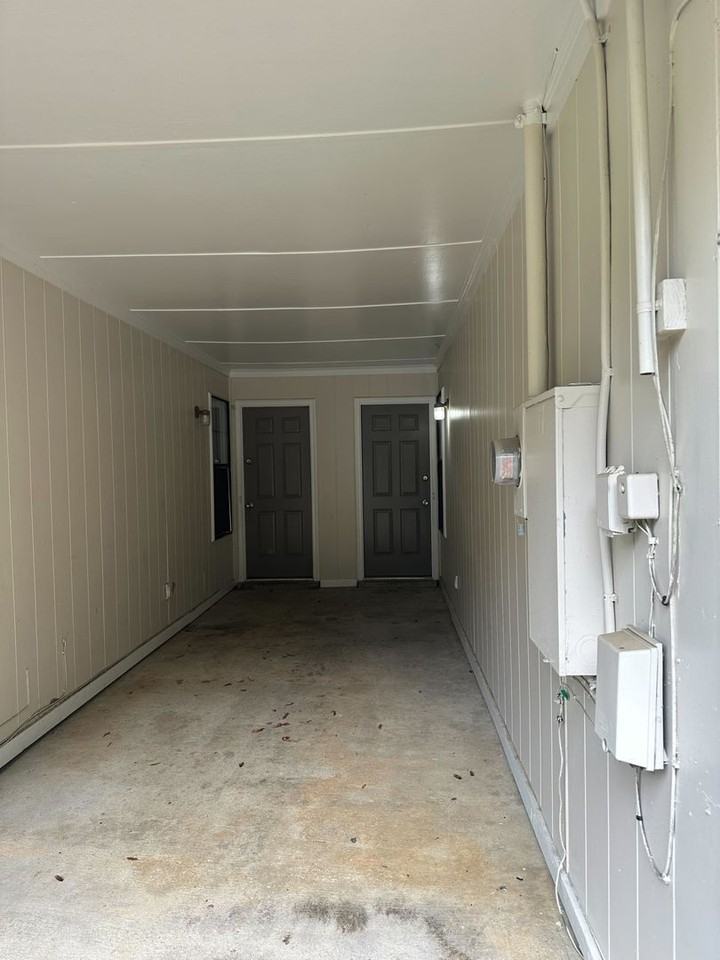 113 Cedar Ct - Photo 3 of 12