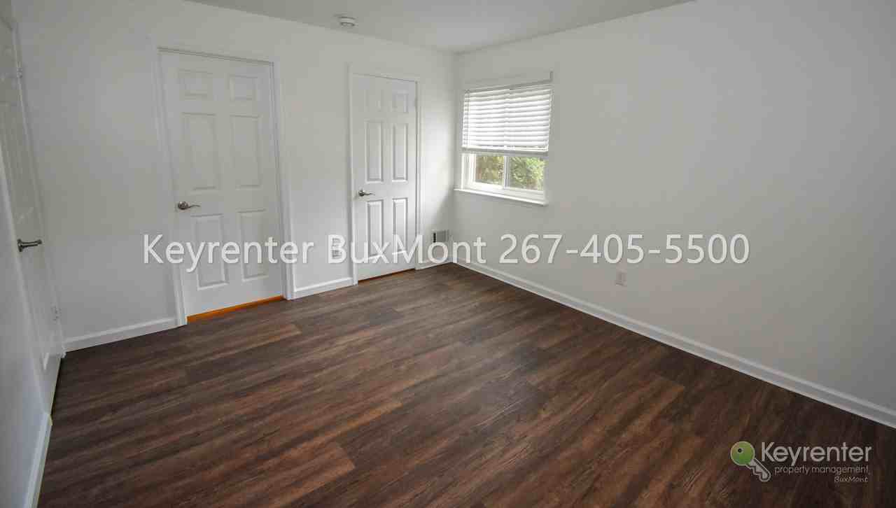 115 Hickory Ct - Photo 7 of 16