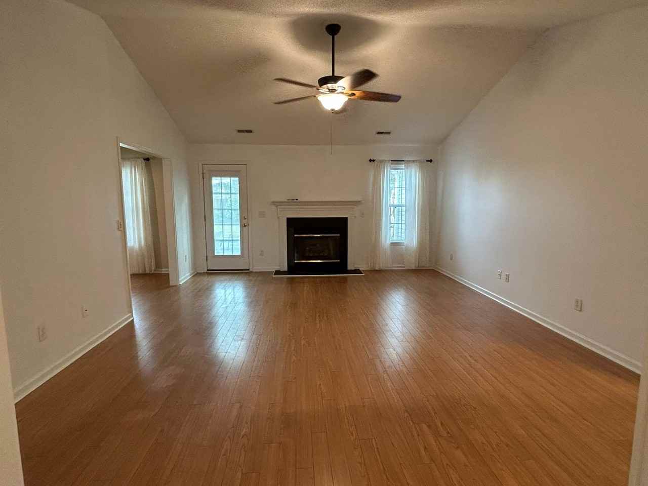 1300 Woodburn Ct - Photo 3 of 29