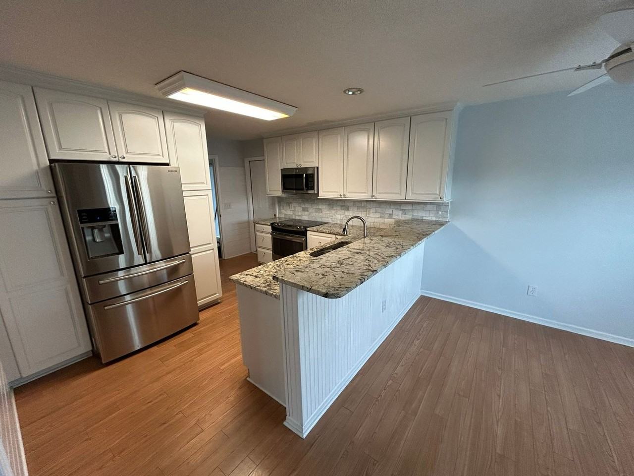 1300 Woodburn Ct - Photo 4 of 29