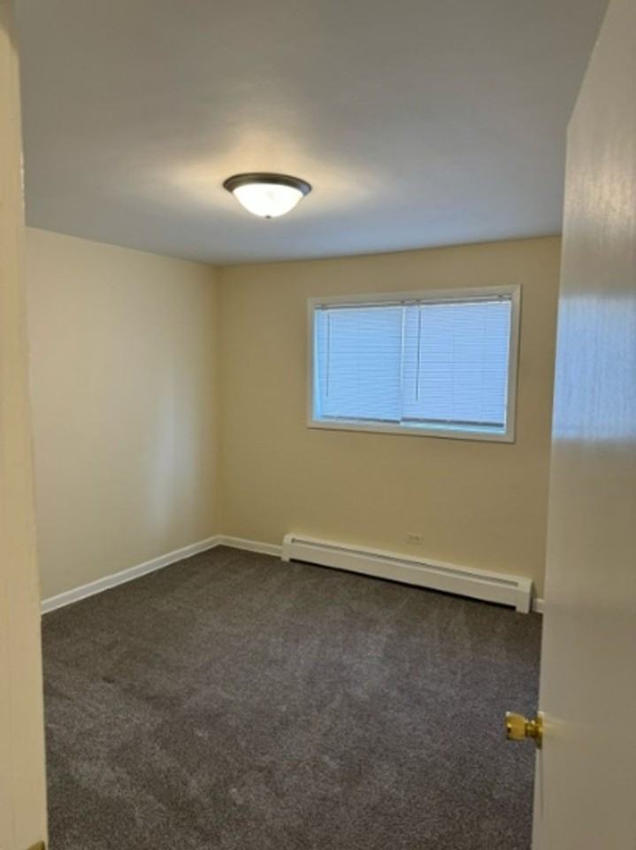 2439 Des Plaines Avenue - Photo 6 of 10