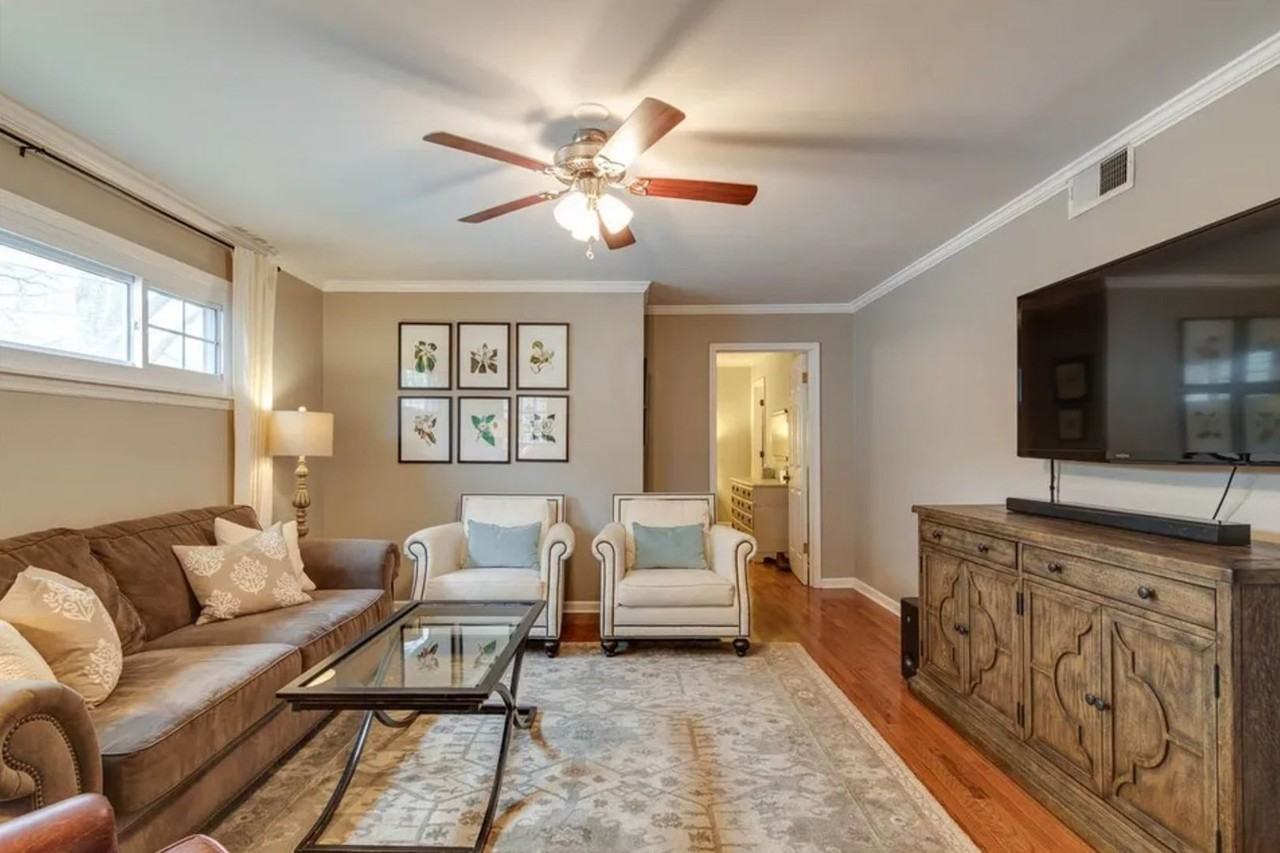 3878 Lytle Cir - Photo 2 of 19