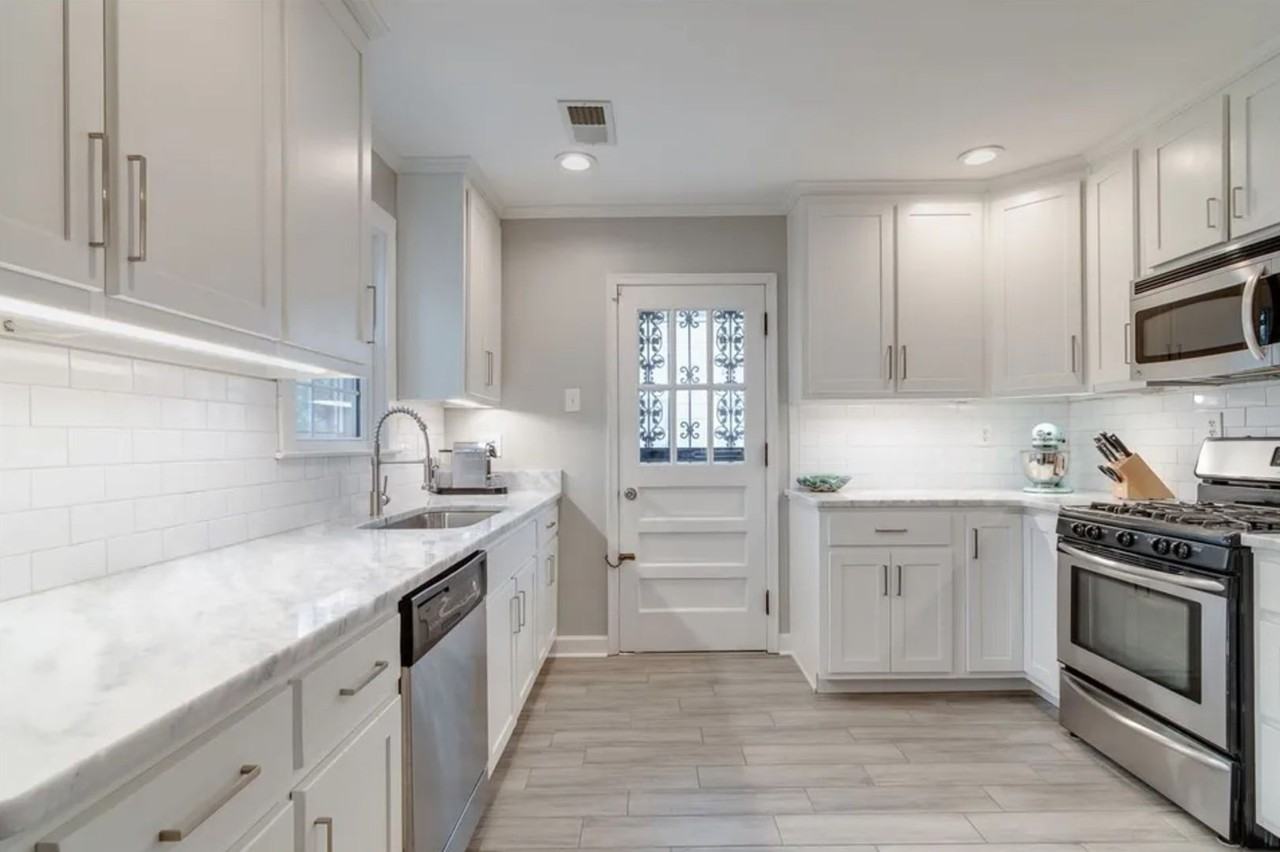 3878 Lytle Cir - Photo 5 of 19