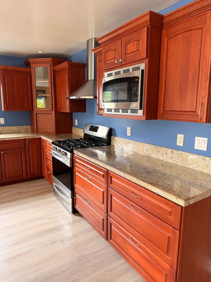 941 Faned Way - Photo 2 of 34