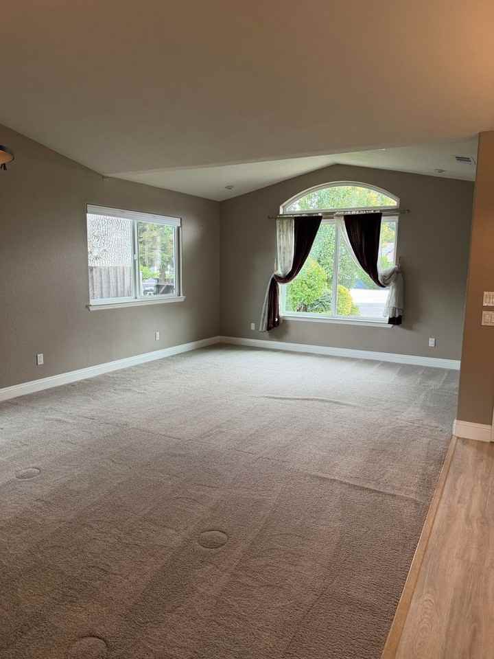 941 Faned Way - Photo 5 of 34