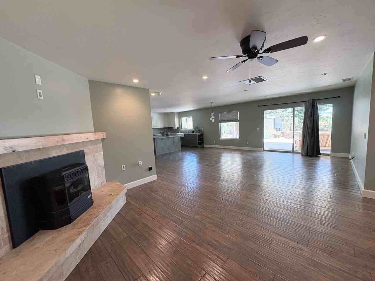 316 Altair Cir - Photo 4 of 34
