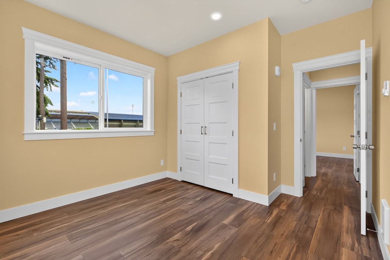 Rare New Construction 3 - Photo 4 of 39