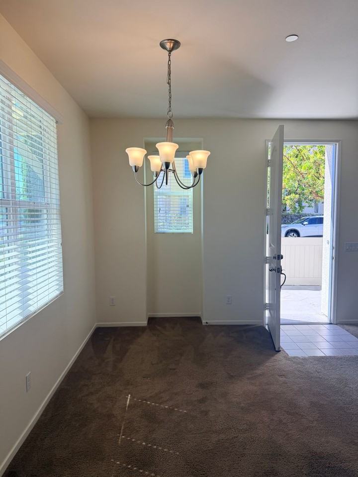 1520 Santa Carolina Rd - Photo 6 of 18