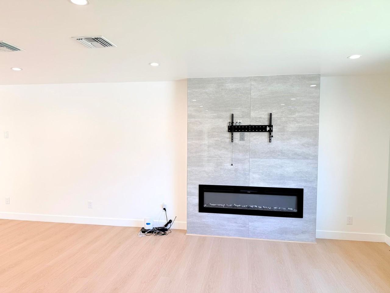 10839 Fellows Avenue - Photo 7 of 45