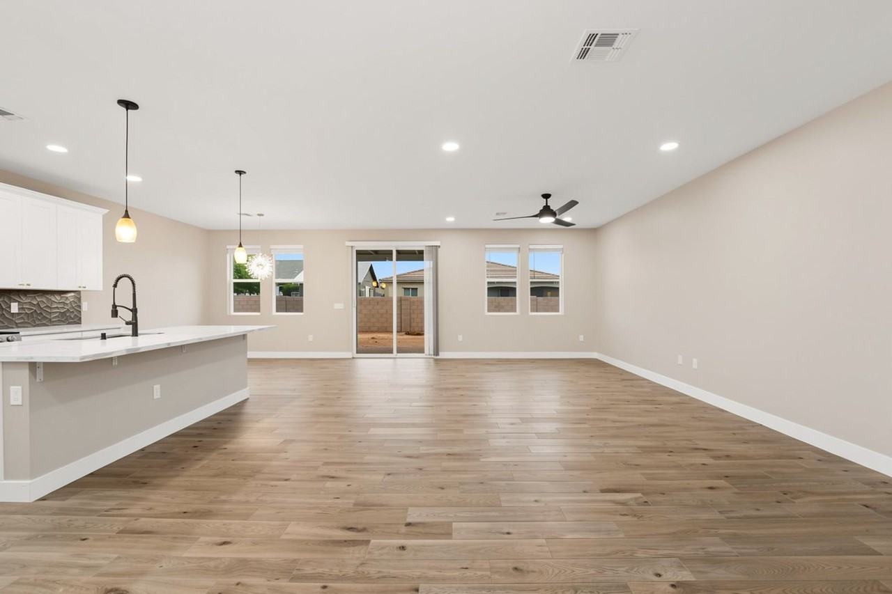 5541 E Santa Rita Dr - Photo 5 of 47