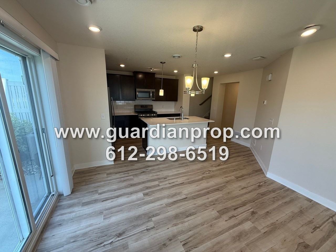 6113 Idler Cir S - Photo 3 of 24