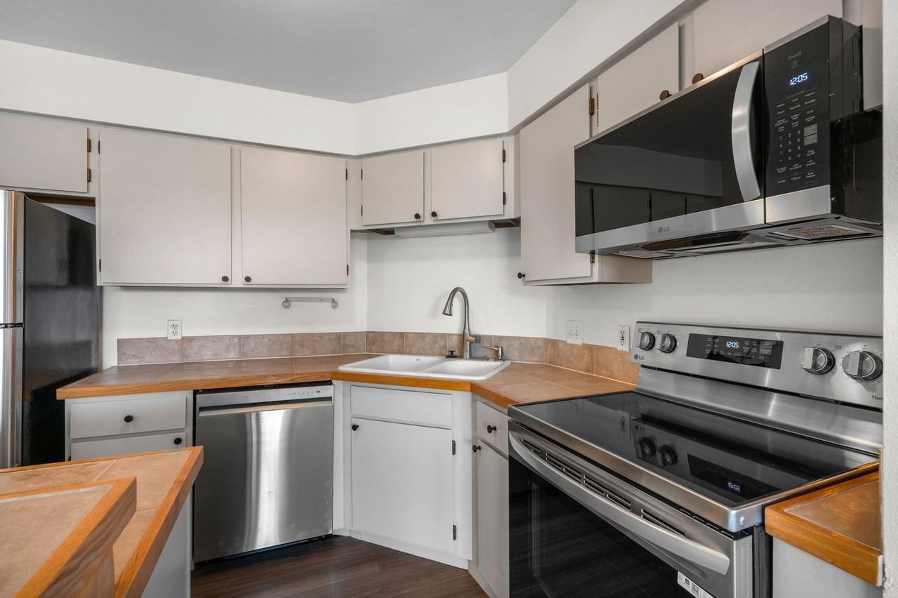 1301 Speer Blvd #604 - Photo 5 of 21