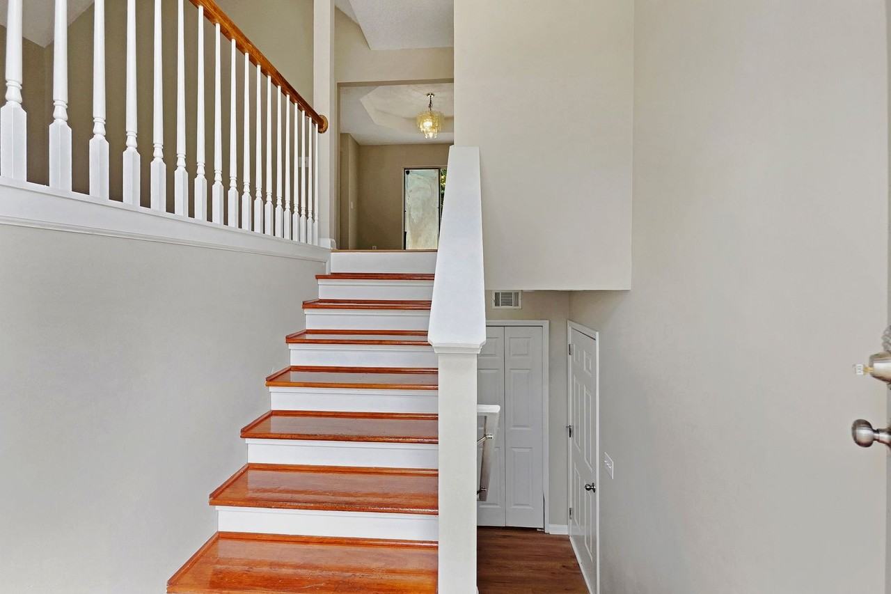 3006 Mistymorn Trce - Photo 4 of 27