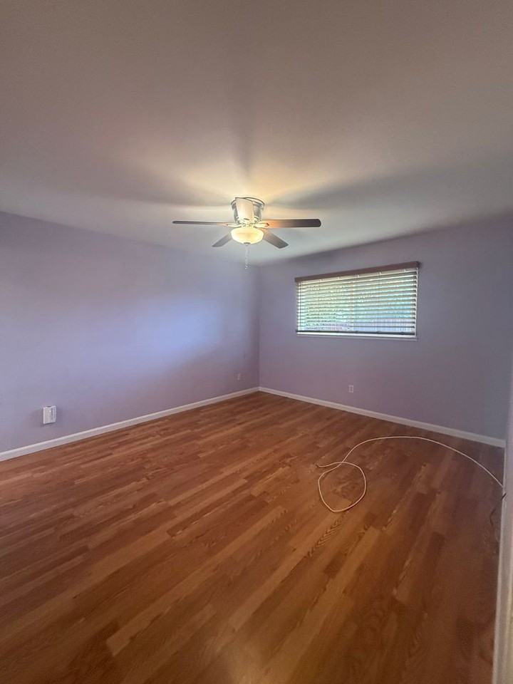501 Tuttle Ave - Photo 7 of 12