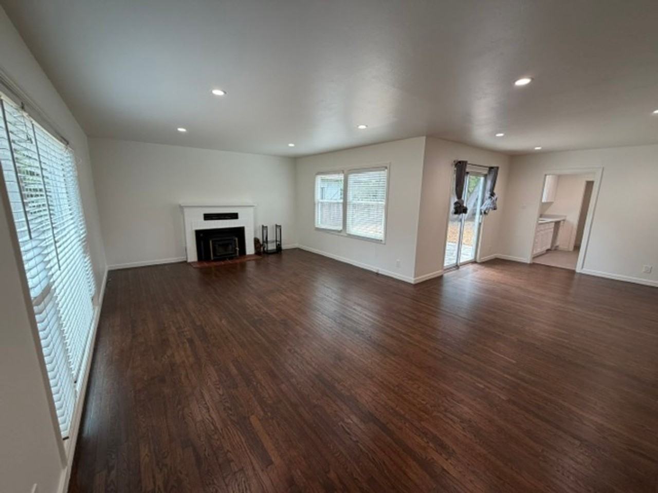 2009 Orchard St - Photo 5 of 27