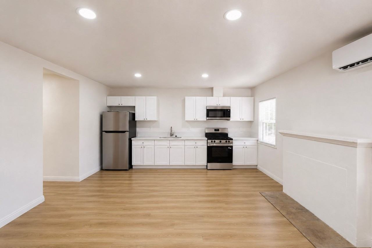 4723 Arlington Ave - Photo 4 of 35
