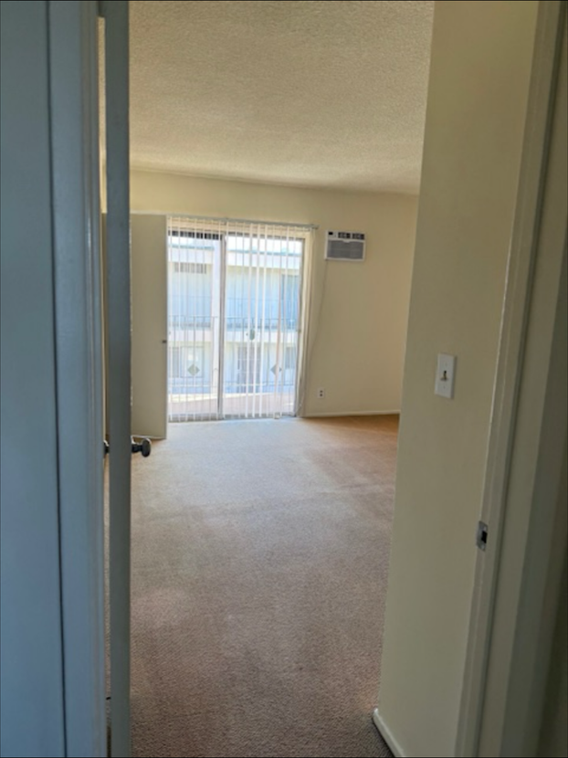 6841 Coldwater Canyon Ave - Photo 5 of 6