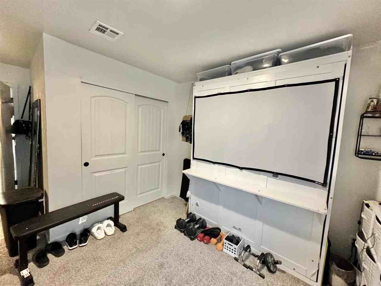 1210 San Carlos St - Photo 6 of 38