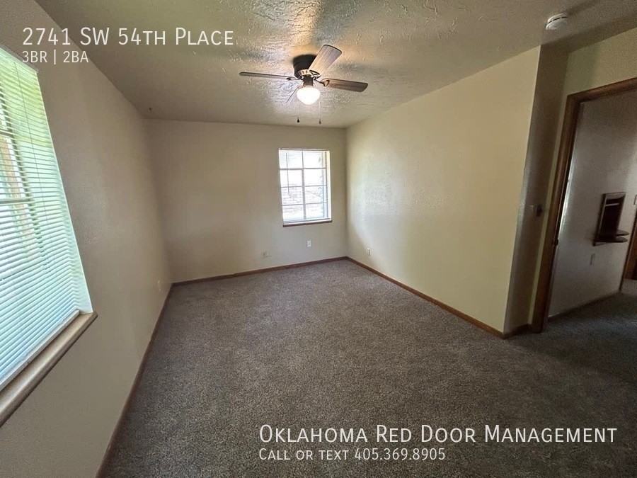 2741 Sw 54th Pl - Photo 6 of 22
