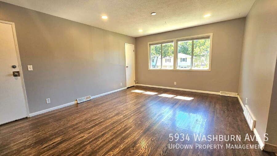 5934 Washburn Ave S - Photo 6 of 11