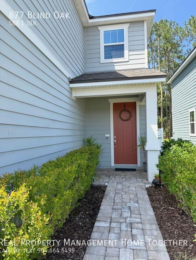 677 Blind Oak Cir - Photo 2 of 37