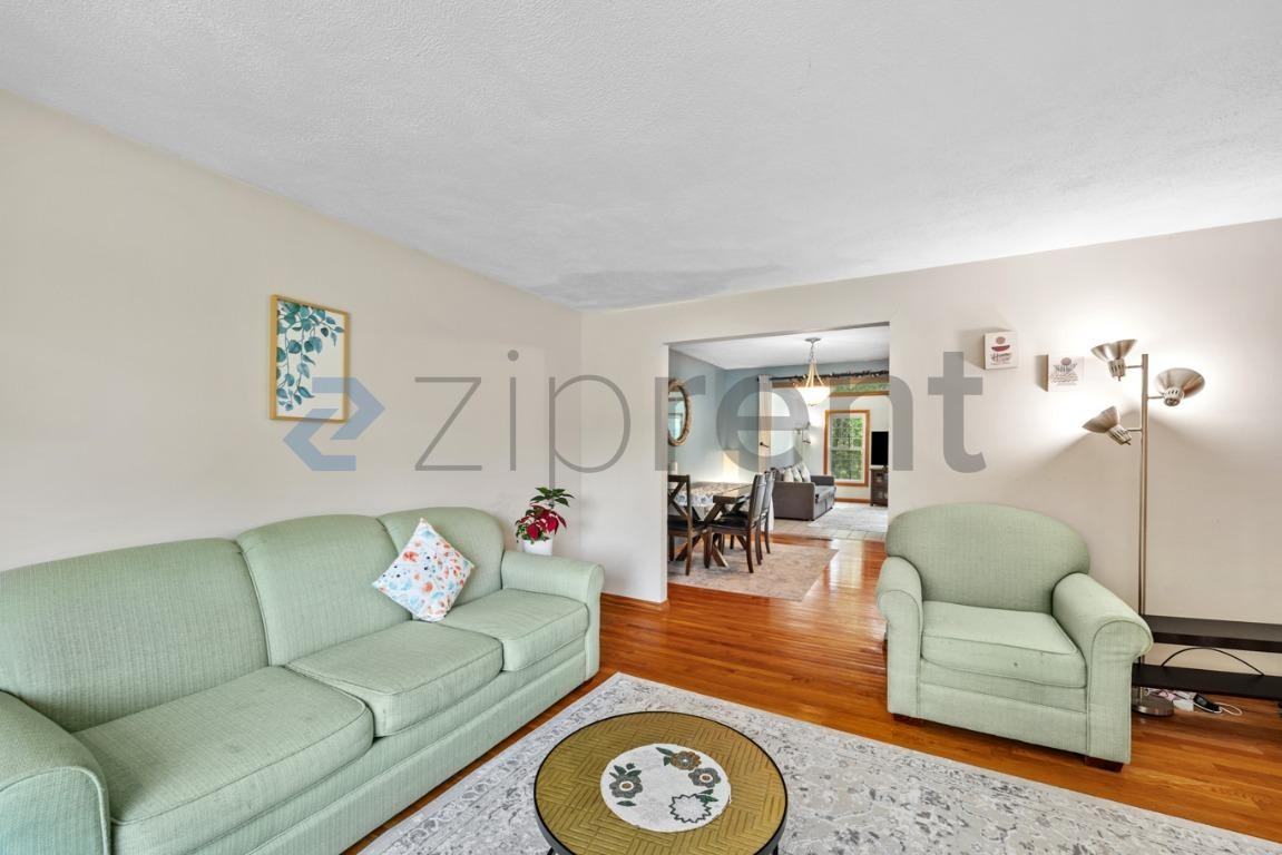 12 Thomas St - Photo 7 of 26