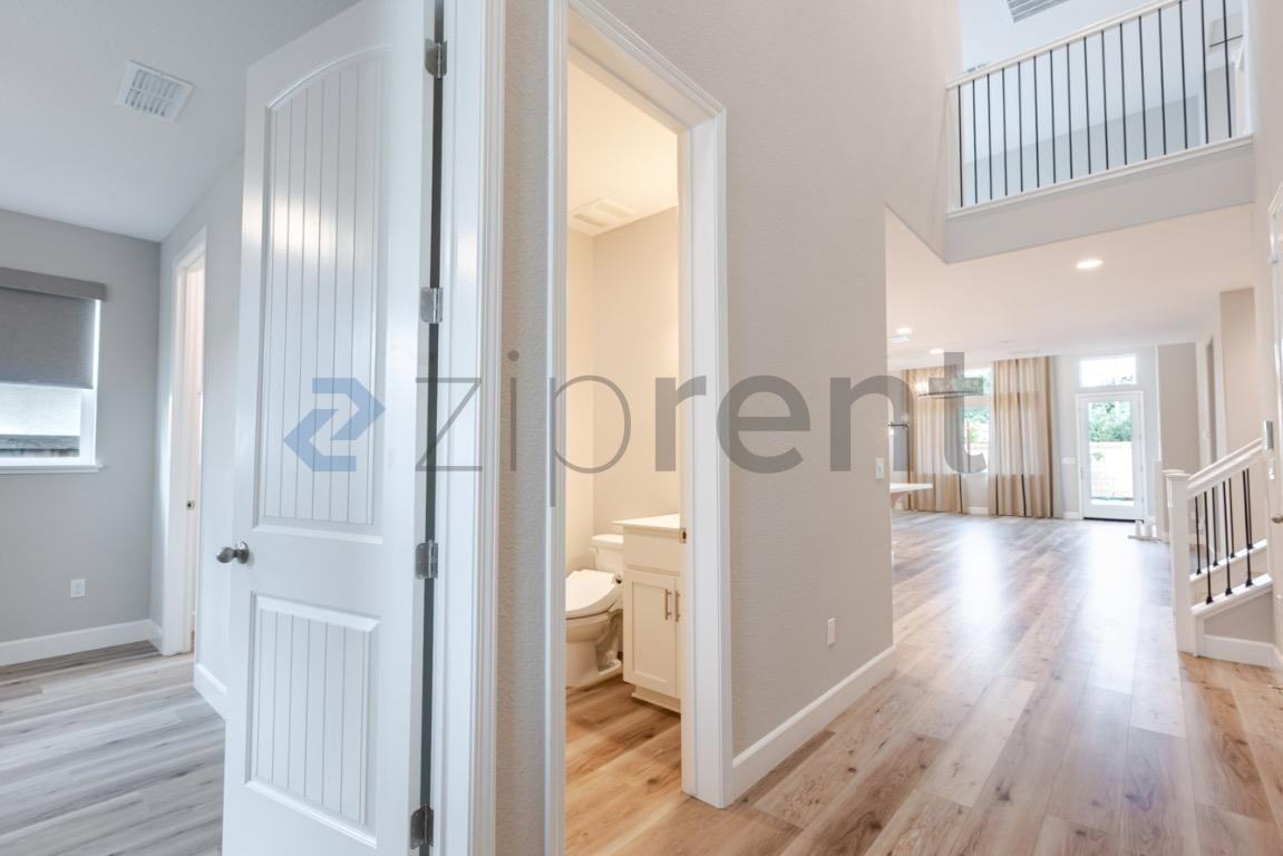 2776 Elderberry St - Photo 6 of 43