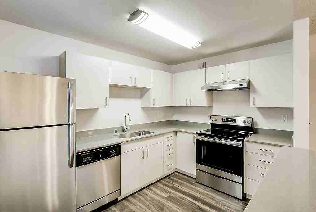 Cedar Terrace - Photo 5 of 41