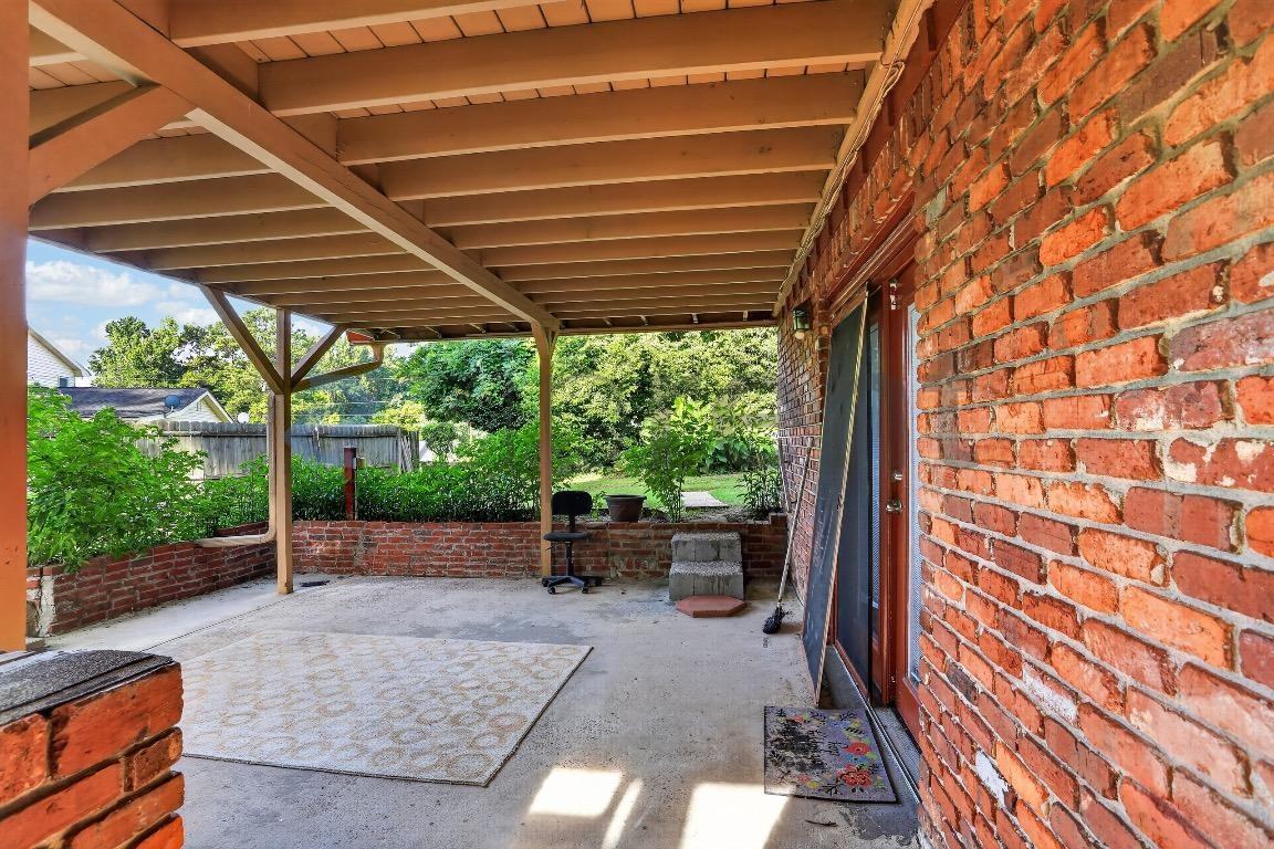 5625 Montilly Cir - Photo 6 of 14