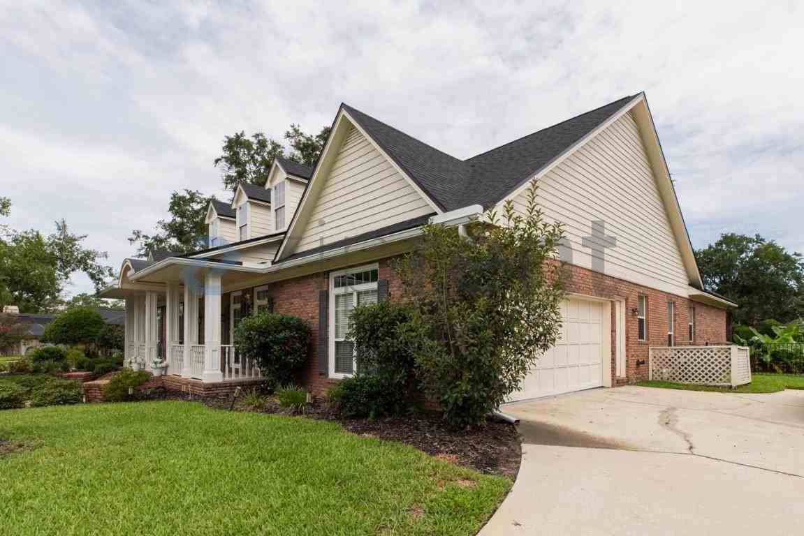 3667 Cattail Dr S - Photo 4 of 44