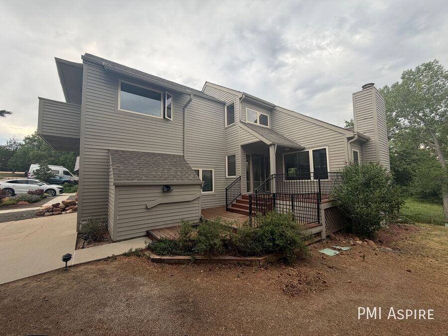 1940 Tincup Ct - Photo 2 of 32