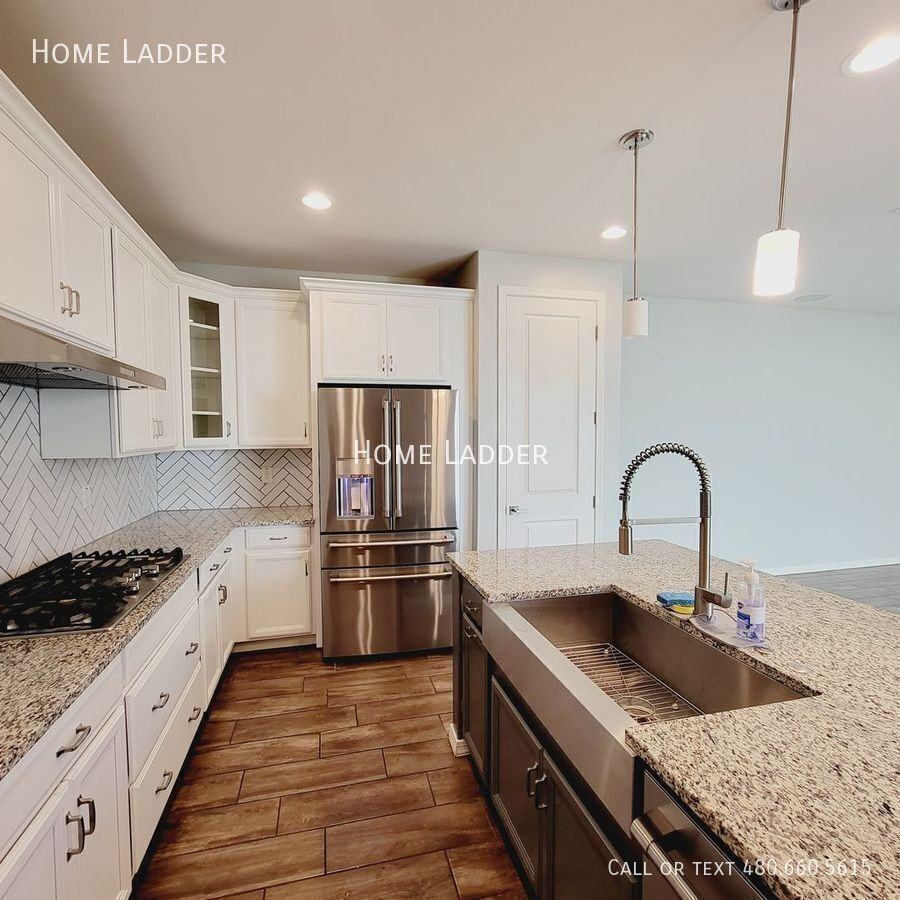 4333 E Dennisport Ave - Photo 4 of 26